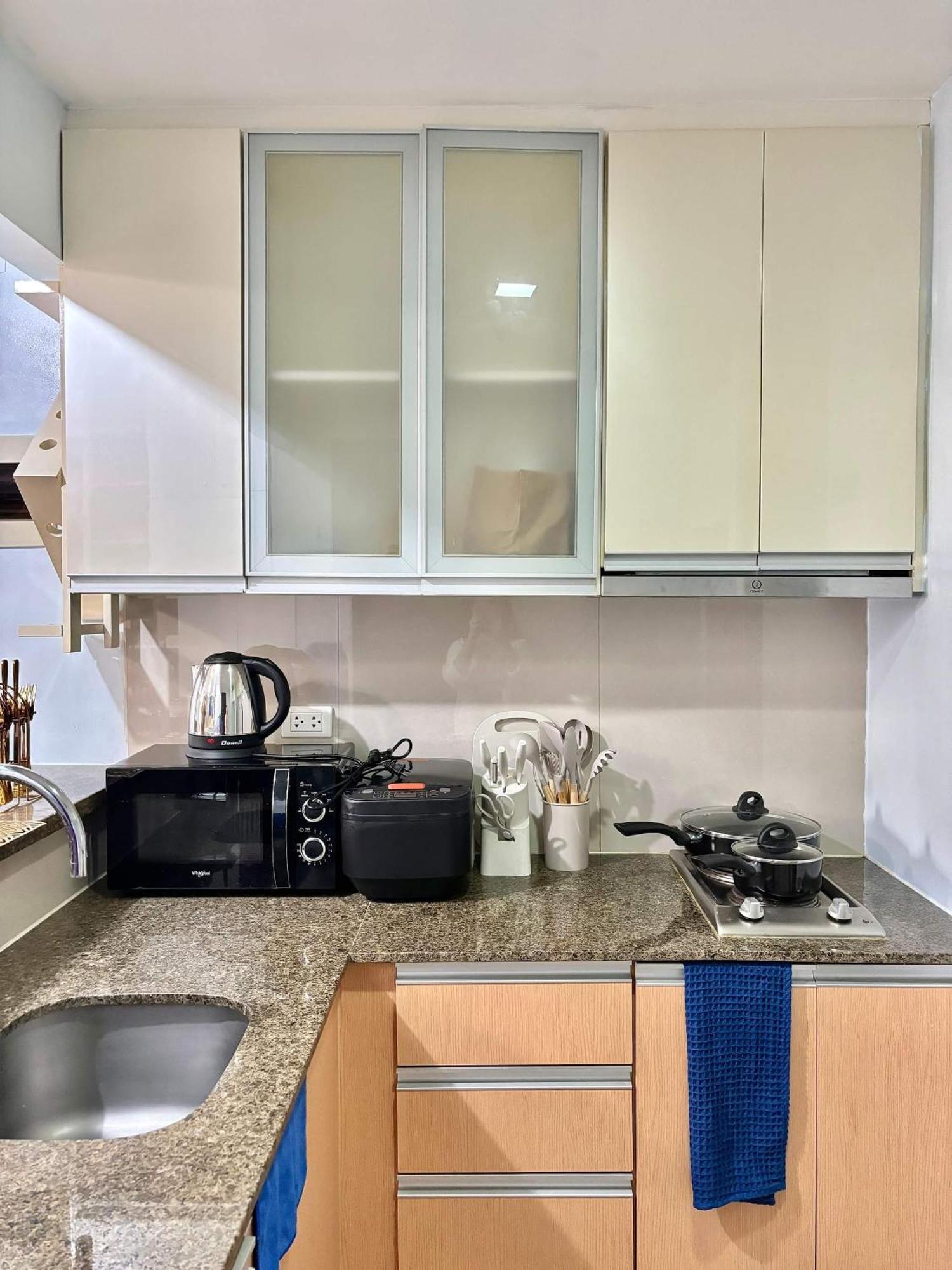 ماكاتي Greenbelt Hamilton Tower 1 المظهر الخارجي الصورة